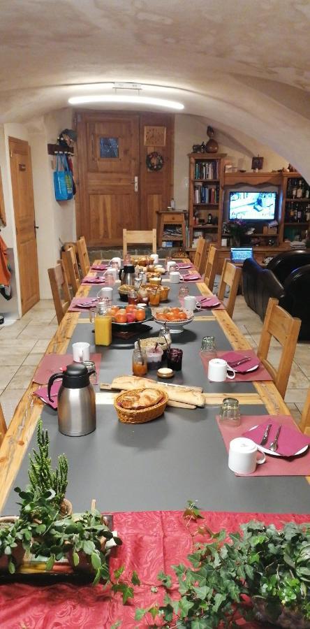 Le Bacchu Ber Bed and Breakfast Μπριανσόν Εξωτερικό φωτογραφία